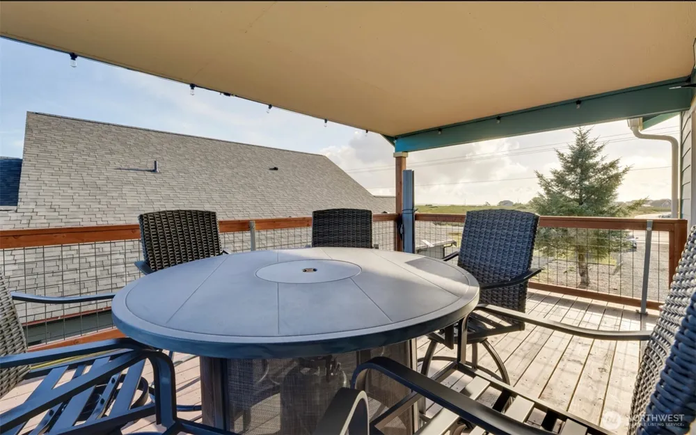 1006 Point Brown Avenue SE Ocean Shores, WA 98569