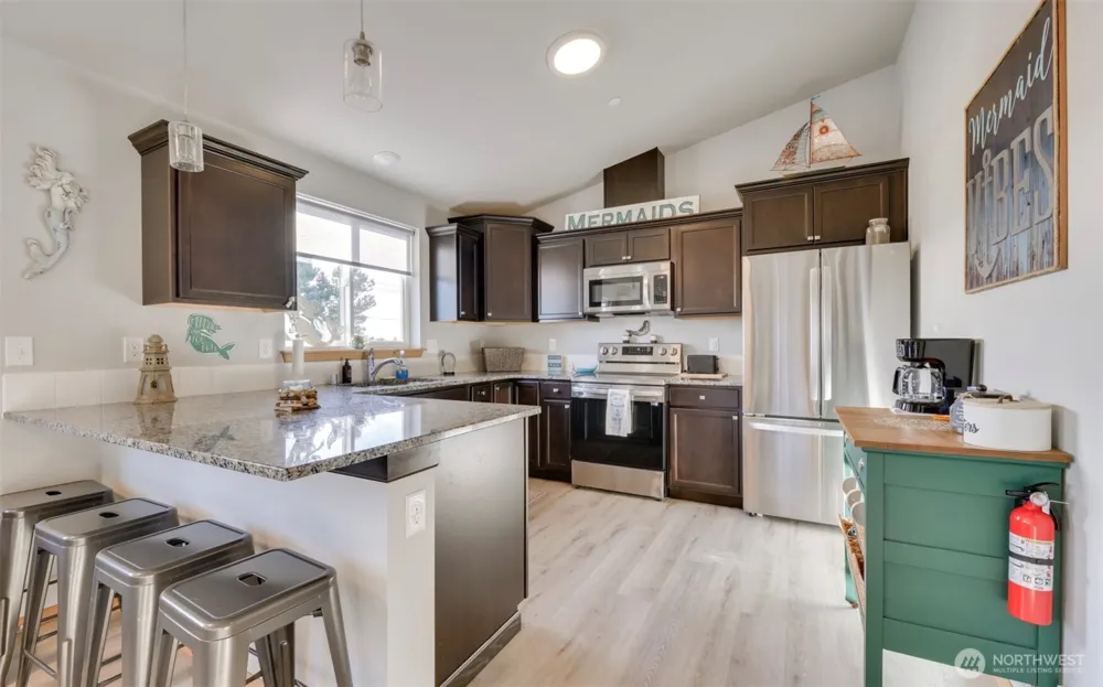 1006 Point Brown Avenue SE Ocean Shores, WA 98569