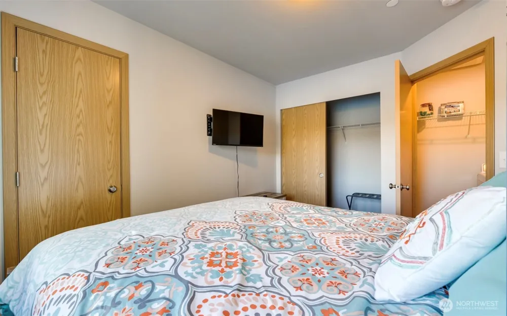1006 Point Brown Avenue SE Ocean Shores, WA 98569