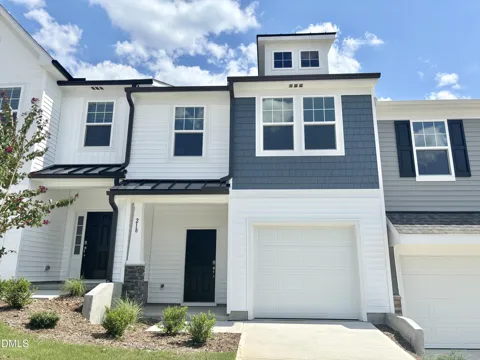 218 Alberta Drive #140