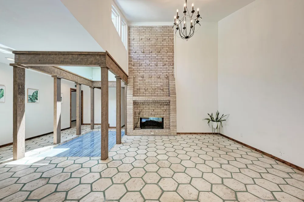 3837 Steck Avenue Austin, TX 78759