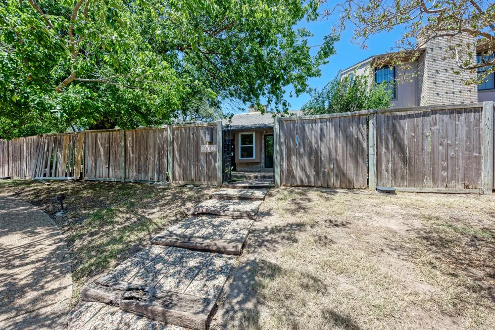 3837 Steck Avenue Austin, TX 78759