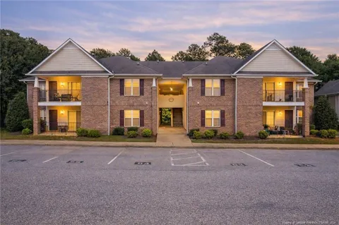 1770 Renwick Drive #103