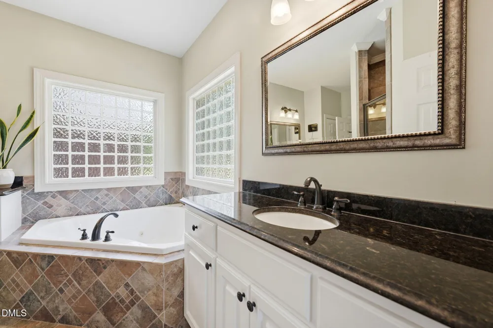 1246 Pebble Drive Drive Graham, NC 27253