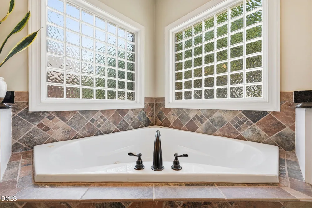 1246 Pebble Drive Drive Graham, NC 27253