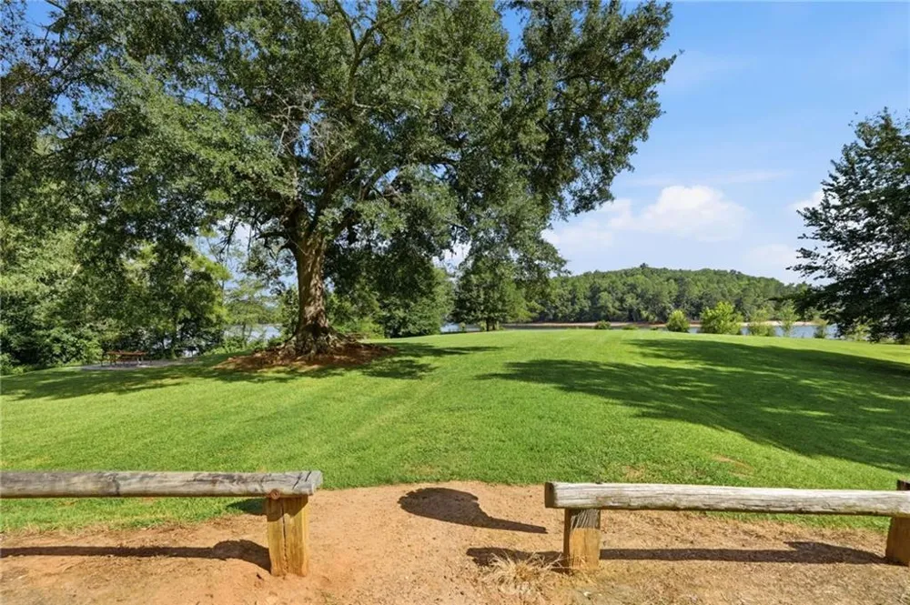49 Dogwood Court Dawsonville, GA 30534