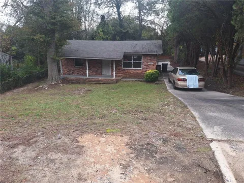 1052 Hightower Road