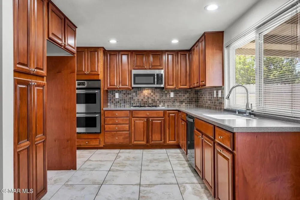 418 Ramble Ridge Drive Thousand Oaks, CA 91360