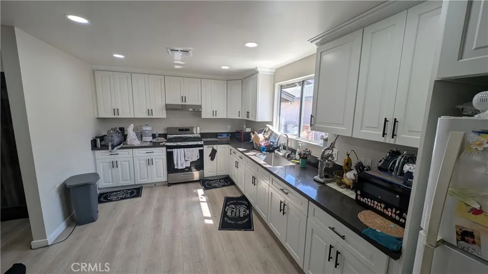 829 Foxworth La Puente, CA 91744