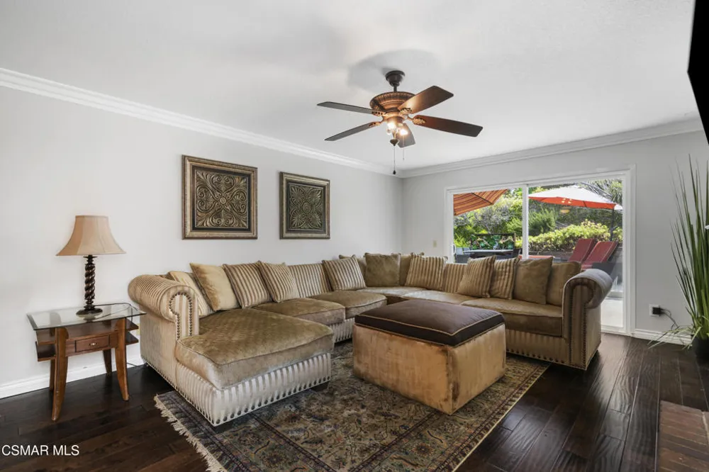 13165 Thomasville Court Moorpark, CA 93021