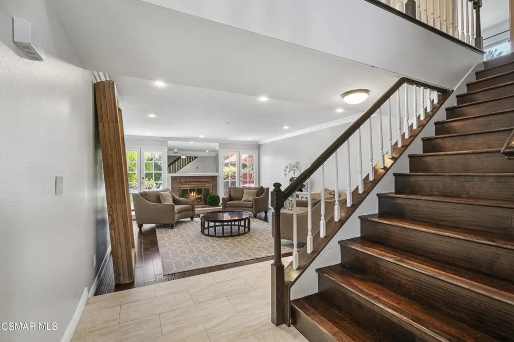 13165 Thomasville Court Moorpark, CA 93021