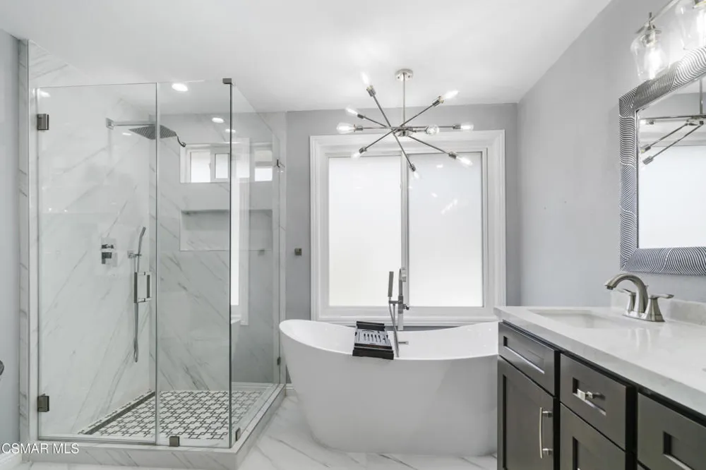 13165 Thomasville Court Moorpark, CA 93021