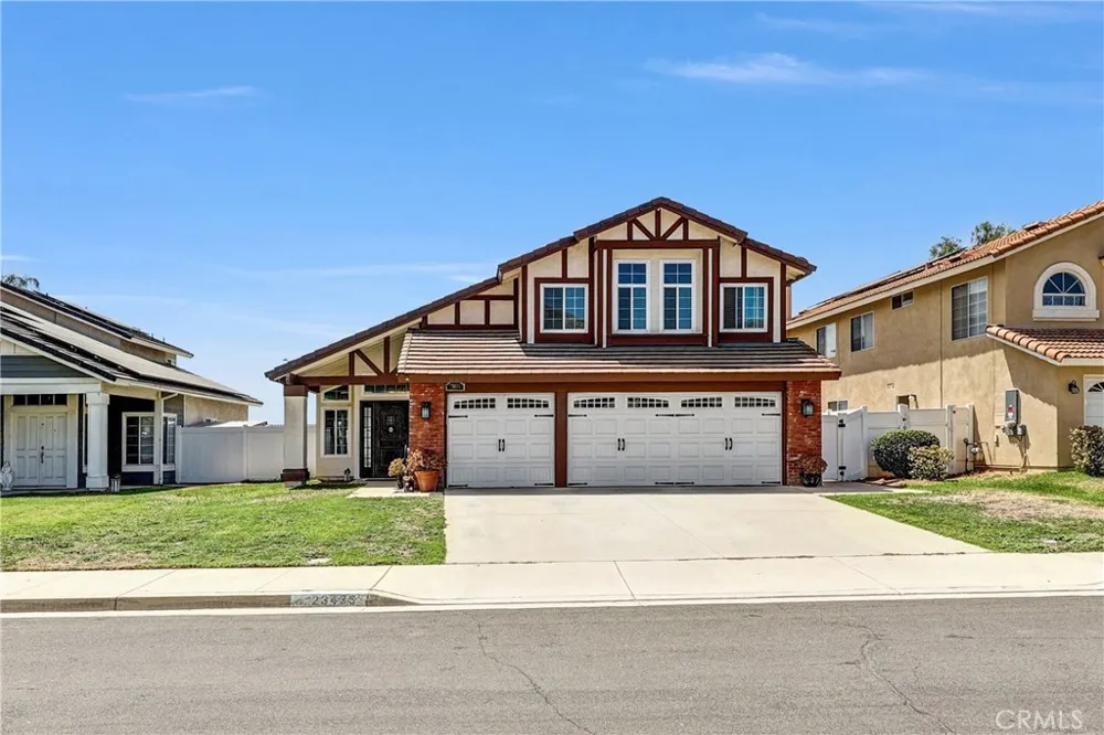 23435 EVENING SNOW Moreno Valley, CA 92557