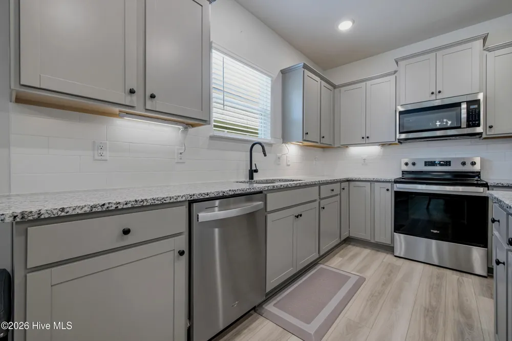 305 Eagle Claw Drive Calabash, NC 28467