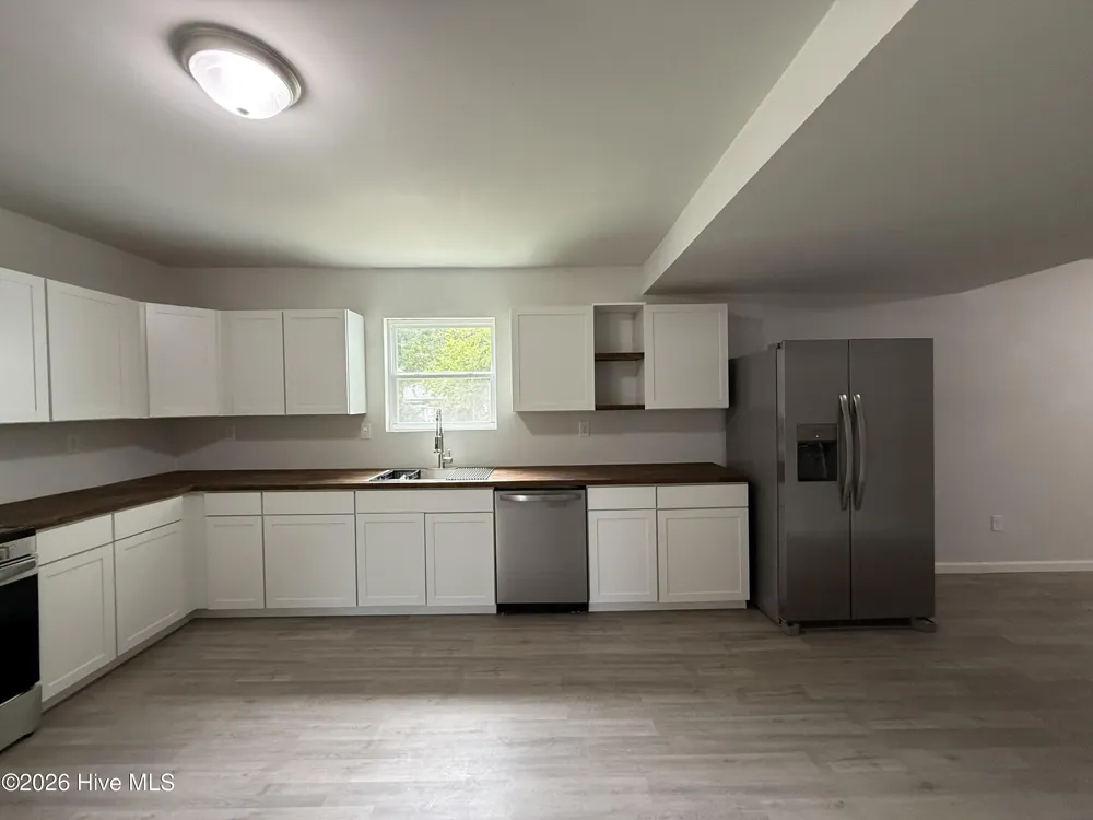 403 Bordeaux Street Jacksonville, NC 28540