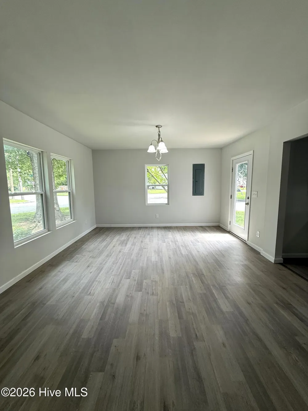 403 Bordeaux Street Jacksonville, NC 28540