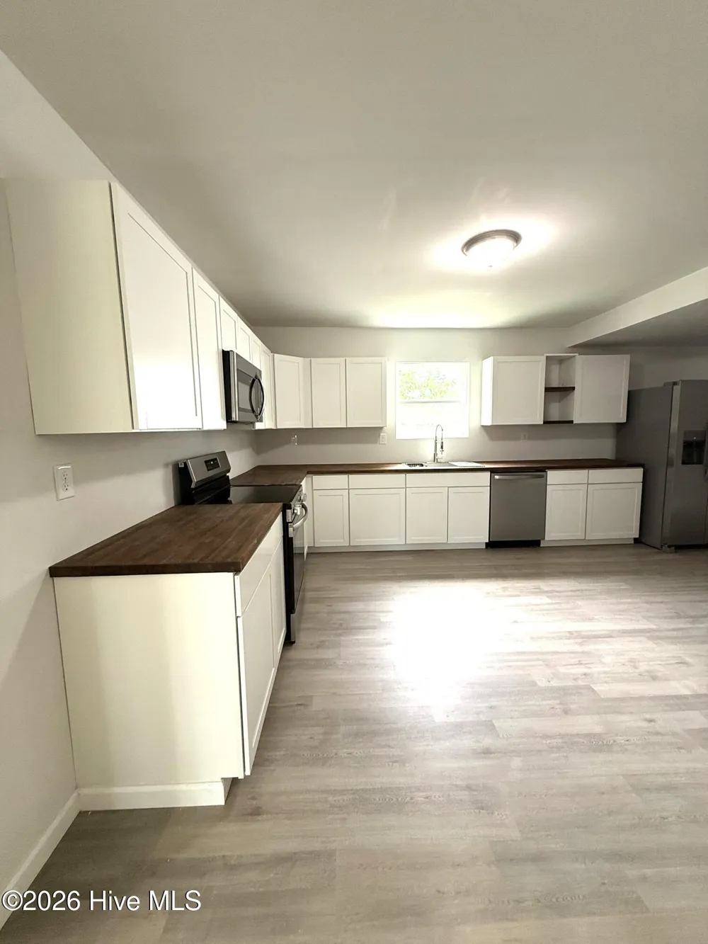 403 Bordeaux Street Jacksonville, NC 28540