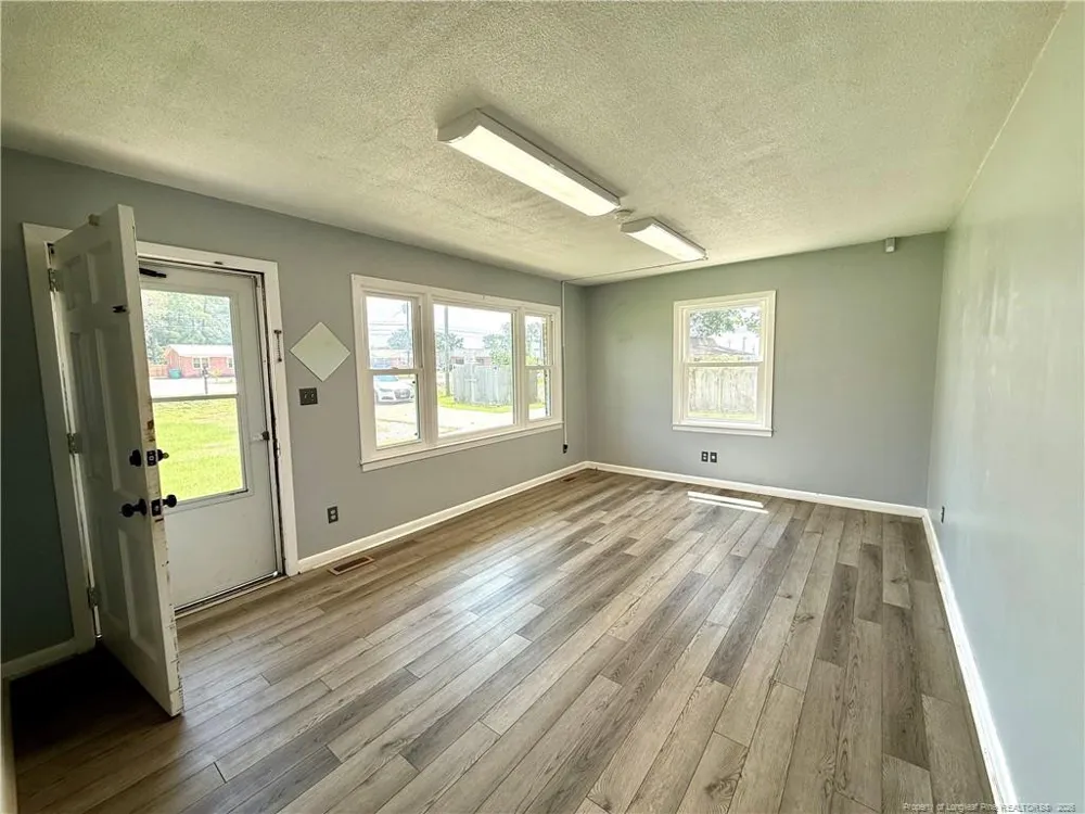 581 Reilly Road Fayetteville, NC 28303