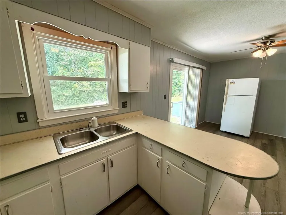581 Reilly Road Fayetteville, NC 28303