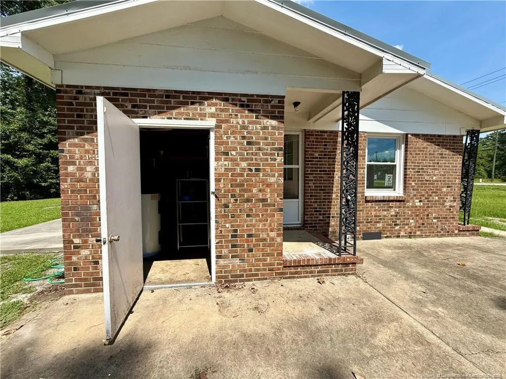 581 Reilly Road Fayetteville, NC 28303
