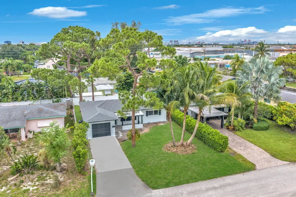 4630 NE 5TH TERRACE Oakland Park, FL 33334