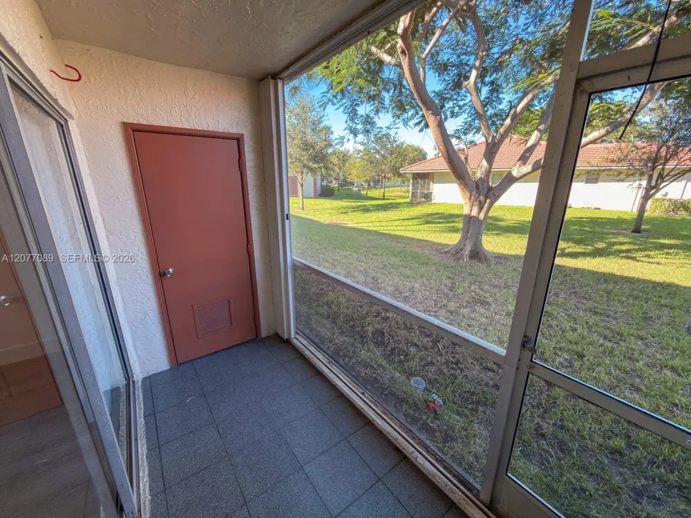 9937 Three Lakes Cir #14d Boca Raton, FL 33428