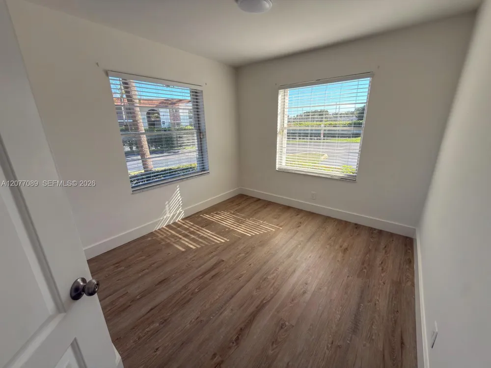 9937 Three Lakes Cir #14d Boca Raton, FL 33428