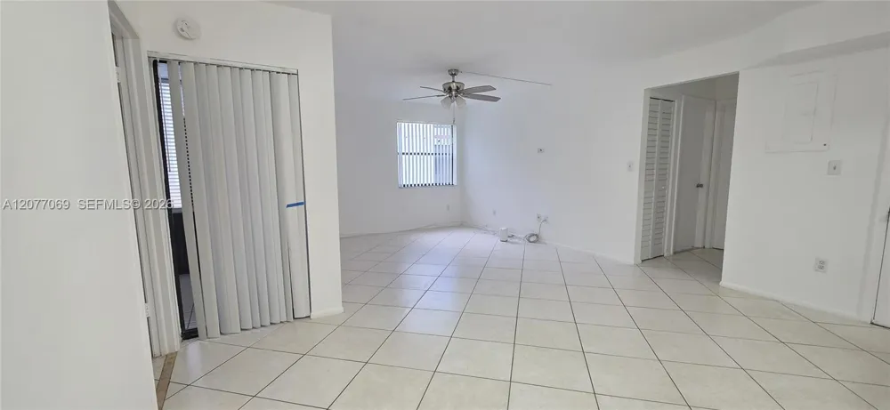 20125 NE 3rd Ct #3 Miami, FL 33179