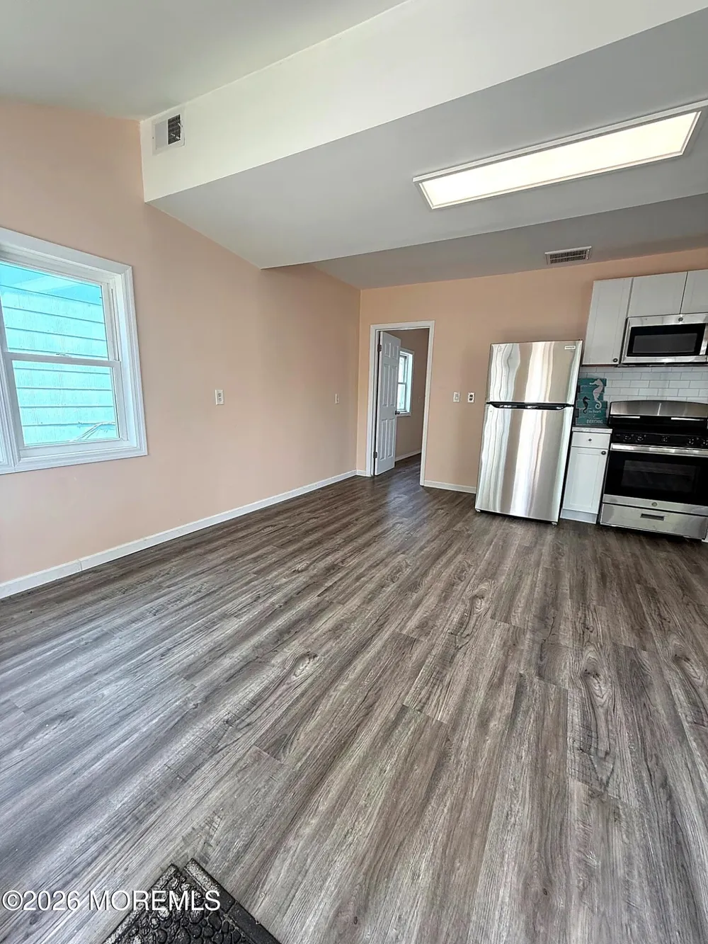 22 Seaside Place Keansburg, NJ 07734