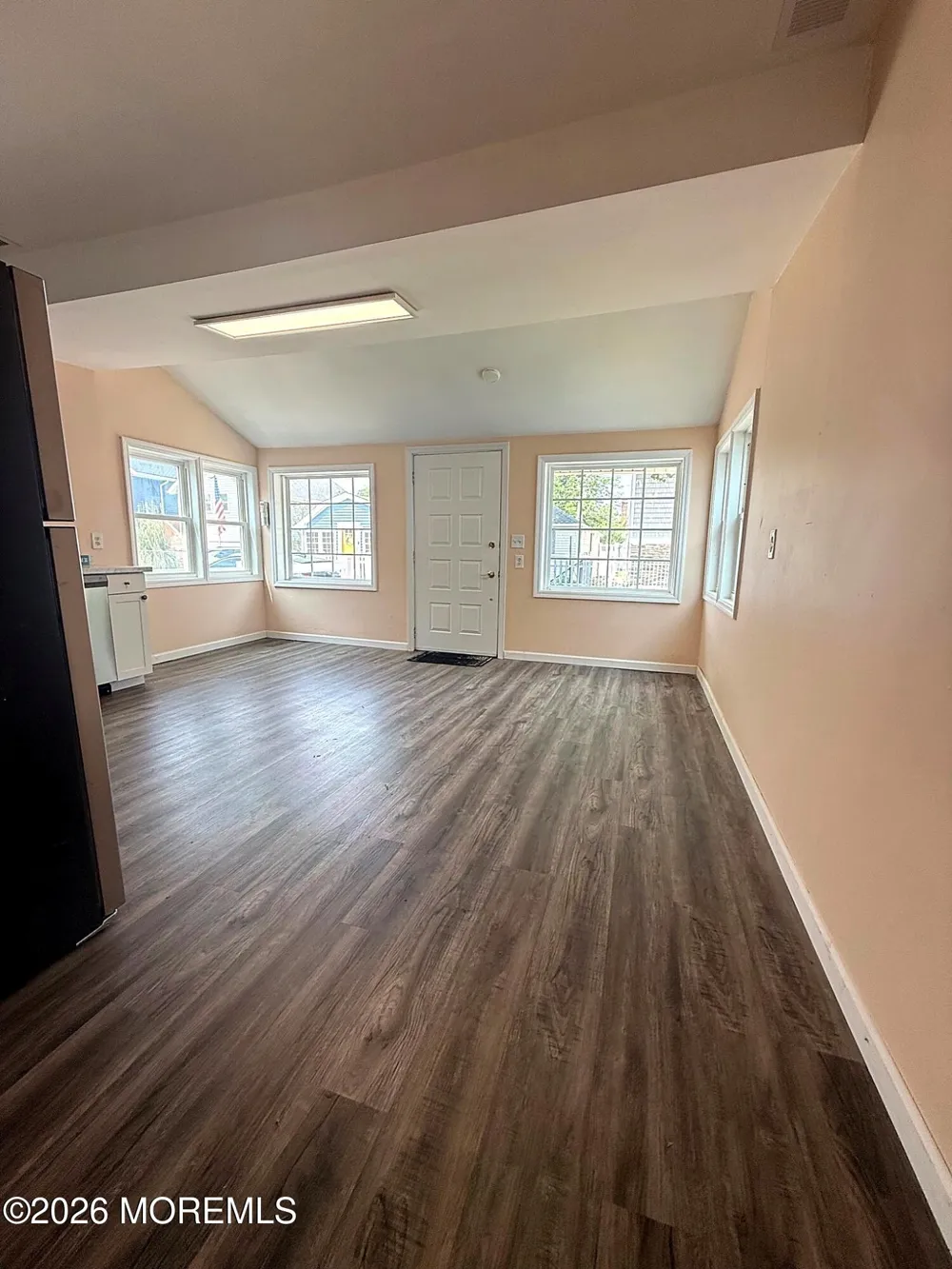 22 Seaside Place Keansburg, NJ 07734