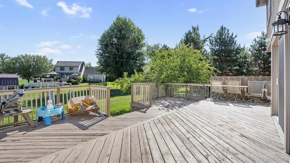 23212 Huron River Drive Rockwood City, MI 48173