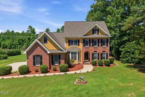49 Donald Drive