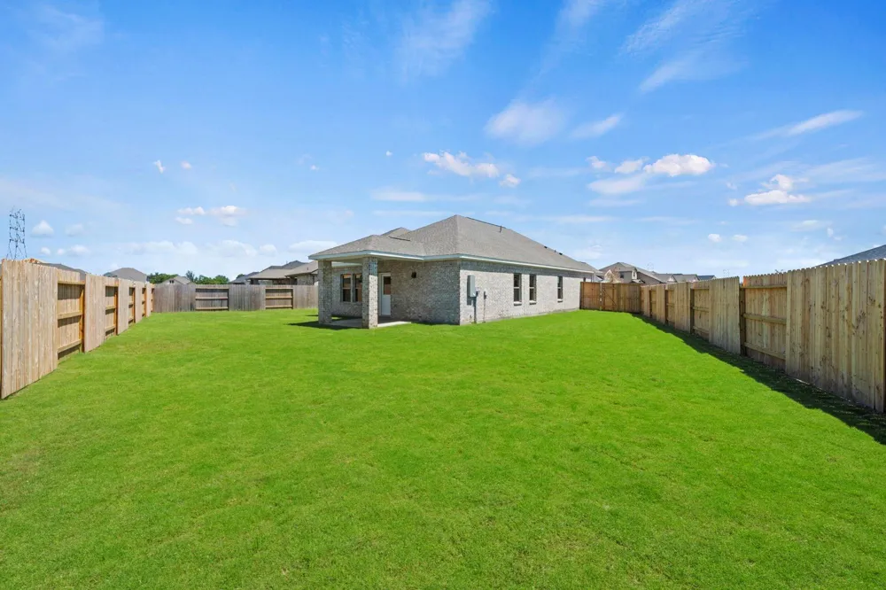 2903 Copper Falls Drive Rosharon, TX 77583