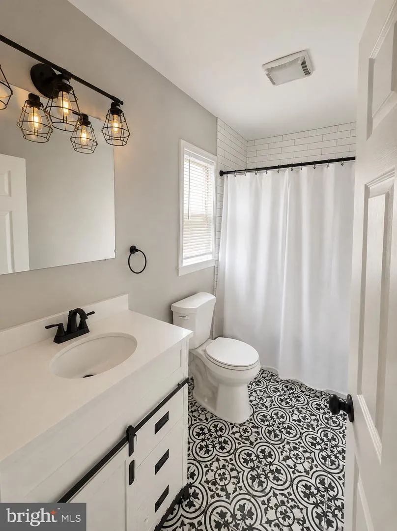 97 GARY AVENUE Penns Grove, NJ 08069
