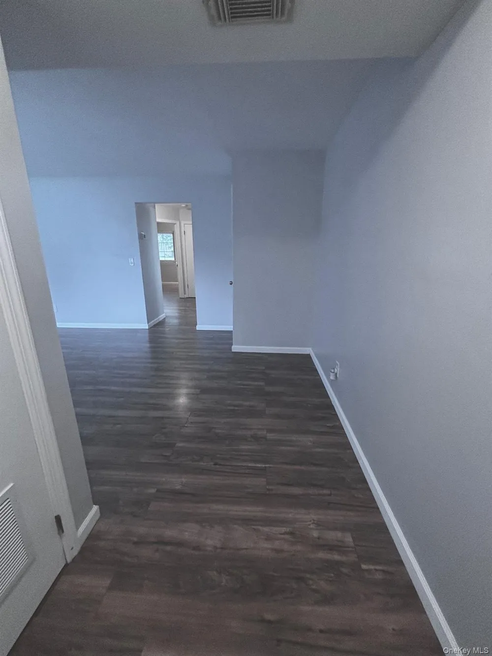 203 Lake Pointe Circle #203 Middle Island, NY 11953