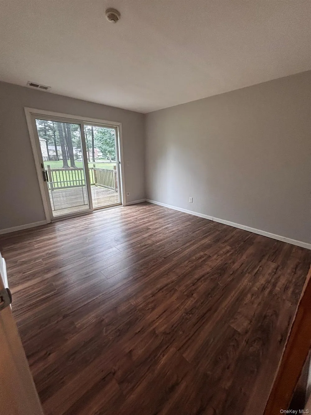 203 Lake Pointe Circle #203 Middle Island, NY 11953