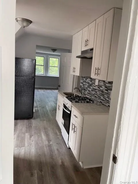 51-12 94th Street #3rd FL Elmhurst, NY 11373