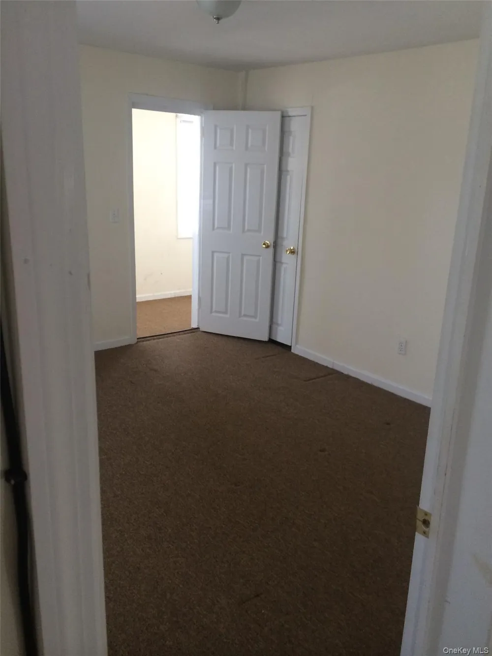 143-22 94th Avenue #2 Briarwood, NY 11435