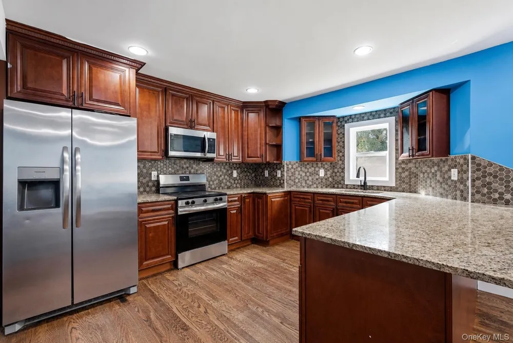 38 Golden Gate Drive Shirley, NY 11967