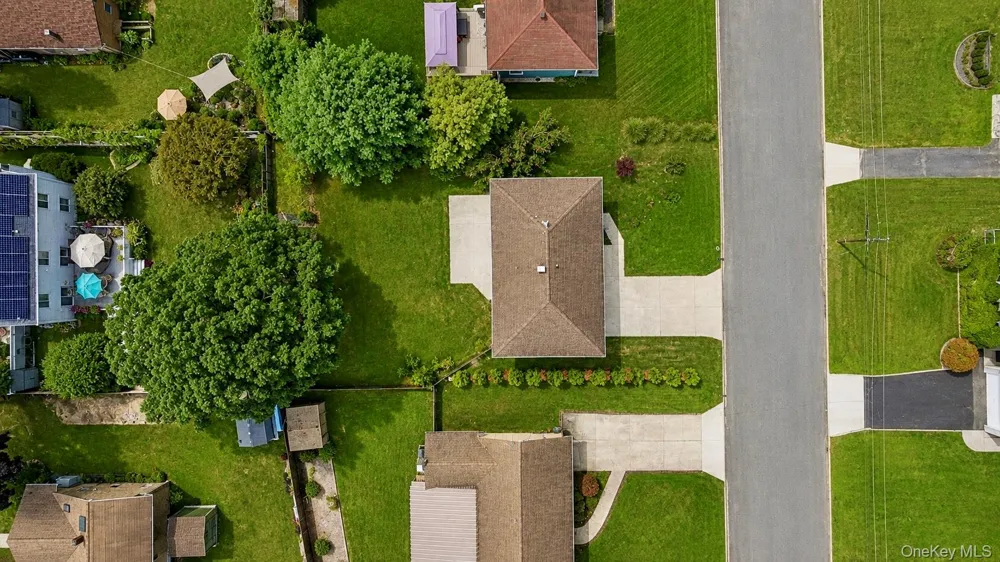 38 Golden Gate Drive Shirley, NY 11967