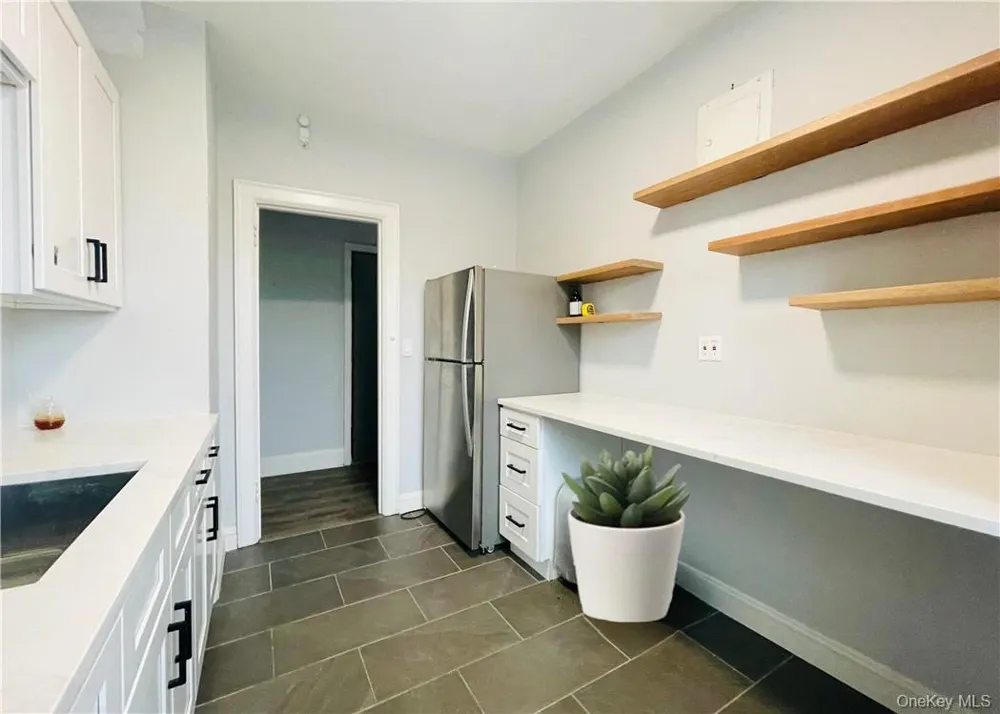 12 Chatsworth Avenue #B35 Larchmont, NY 10538