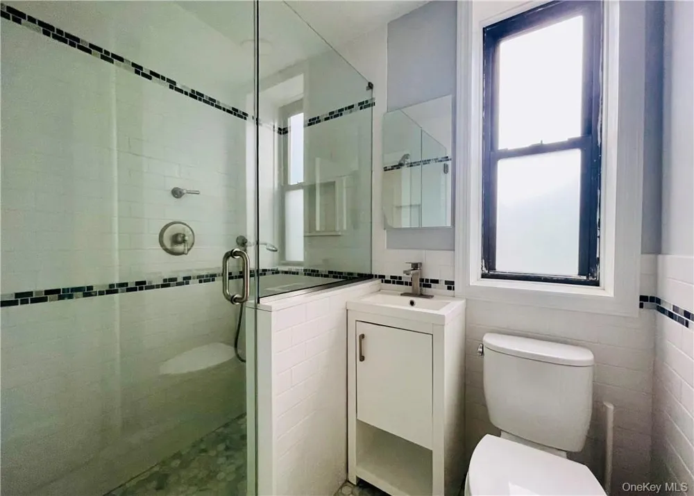 12 Chatsworth Avenue #B35 Larchmont, NY 10538