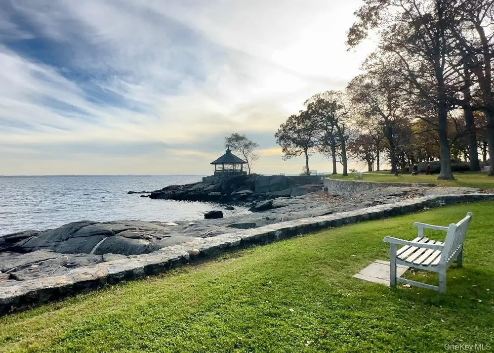 12 Chatsworth Avenue #B35 Larchmont, NY 10538