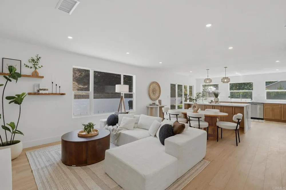 10440 Bosque Drive Lakeside, CA 92040