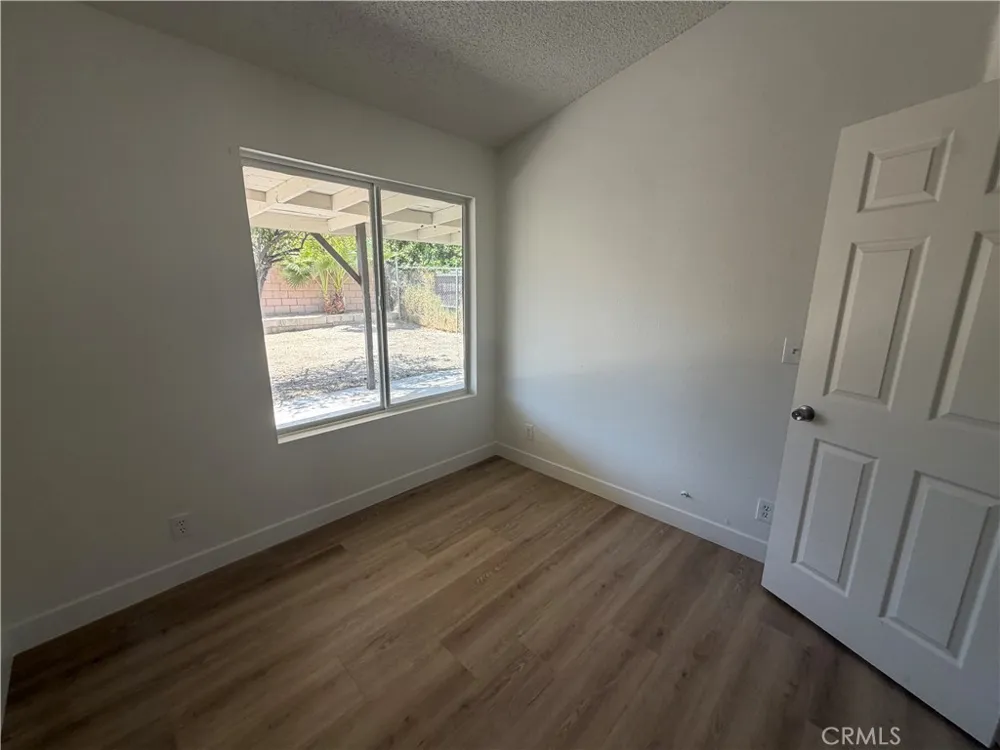 1910 Summertree Drive Perris, CA 92571