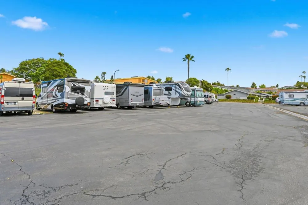 3839 Vista Campana S #8 Oceanside, CA 92057