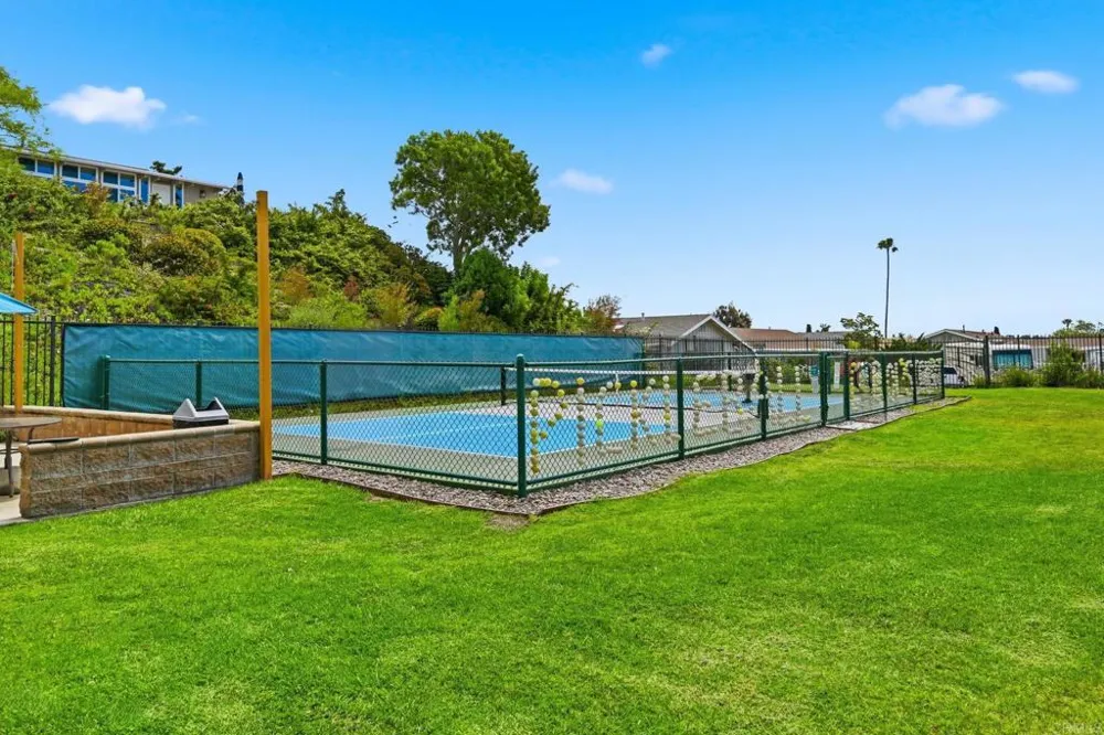3839 Vista Campana S #8 Oceanside, CA 92057