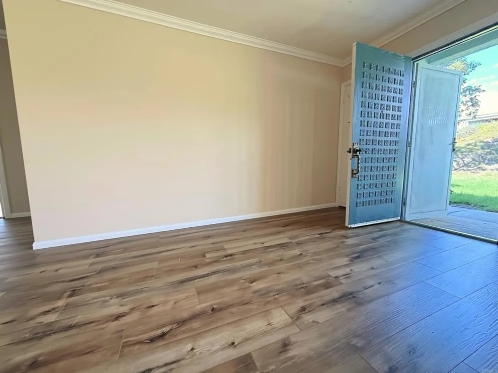 3839 Vista Campana S #8 Oceanside, CA 92057