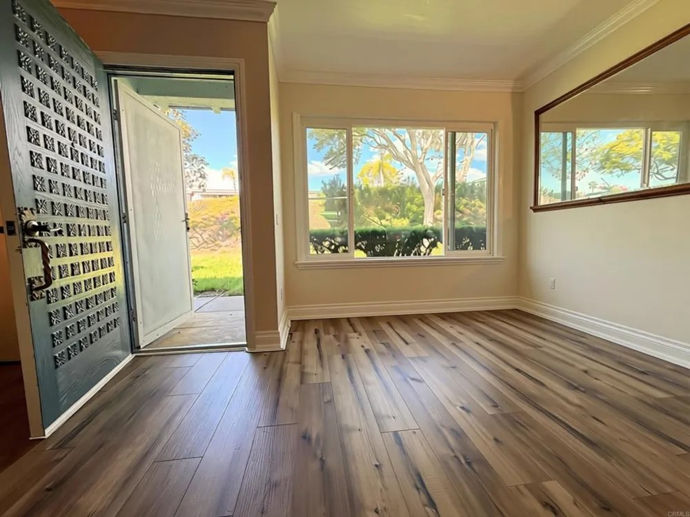 3839 Vista Campana S #8 Oceanside, CA 92057
