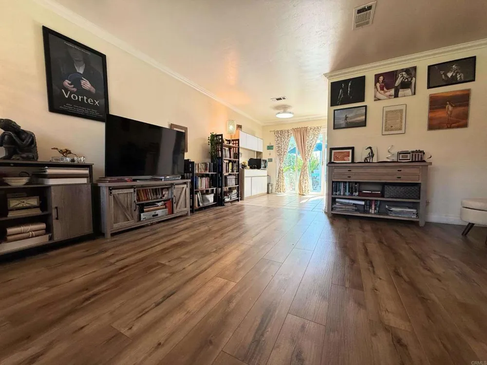 3839 Vista Campana S #8 Oceanside, CA 92057